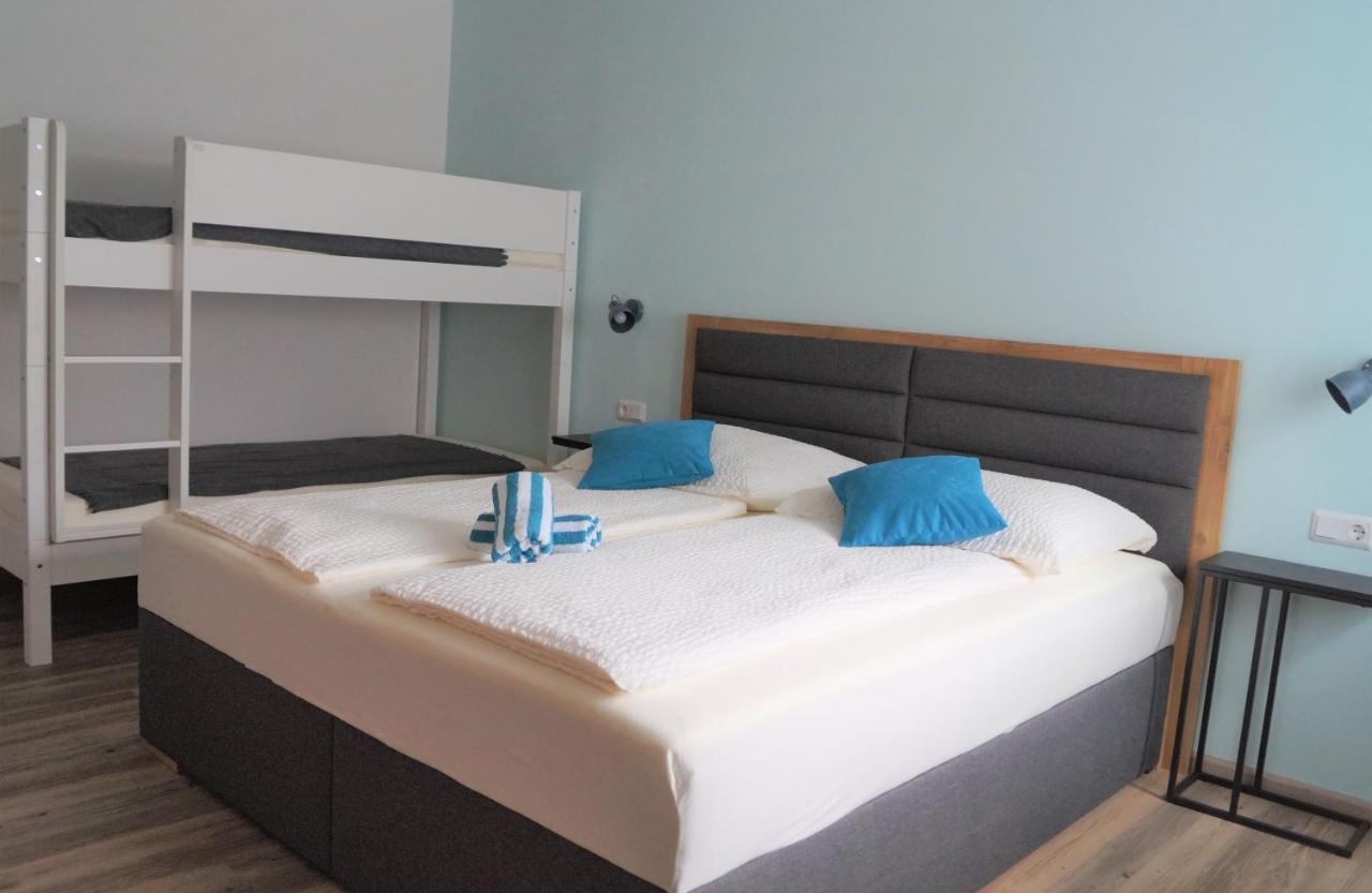 Gaestehaus Gisch Sandra Podersdorf am See Dış mekan fotoğraf
